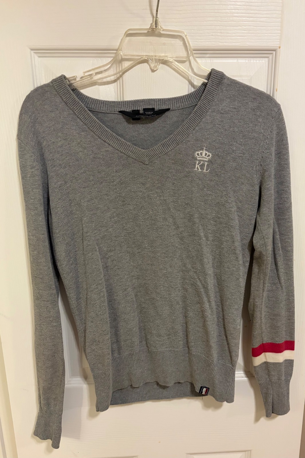 KINGSLAND Vneck sweater XS