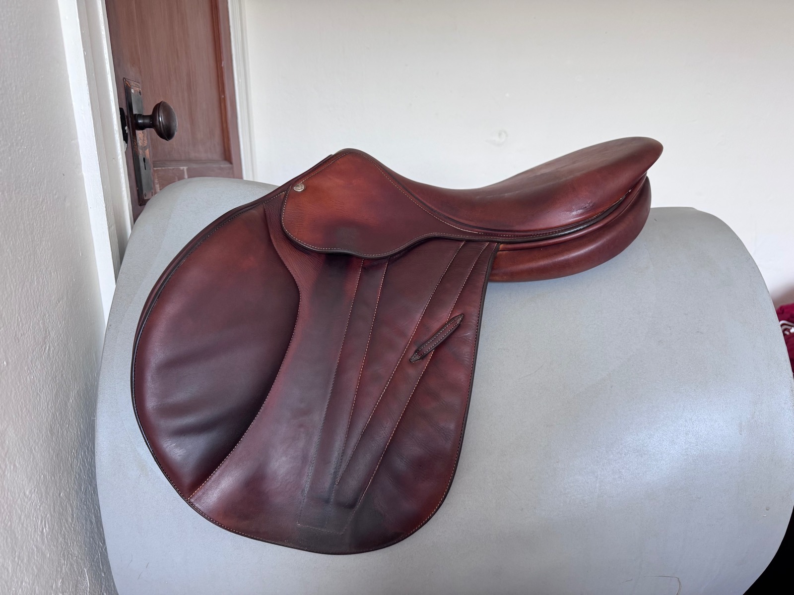 18" Butet Premium Saddle - 2016 - 2.25 - "P" Flat Seat - Full Calf!