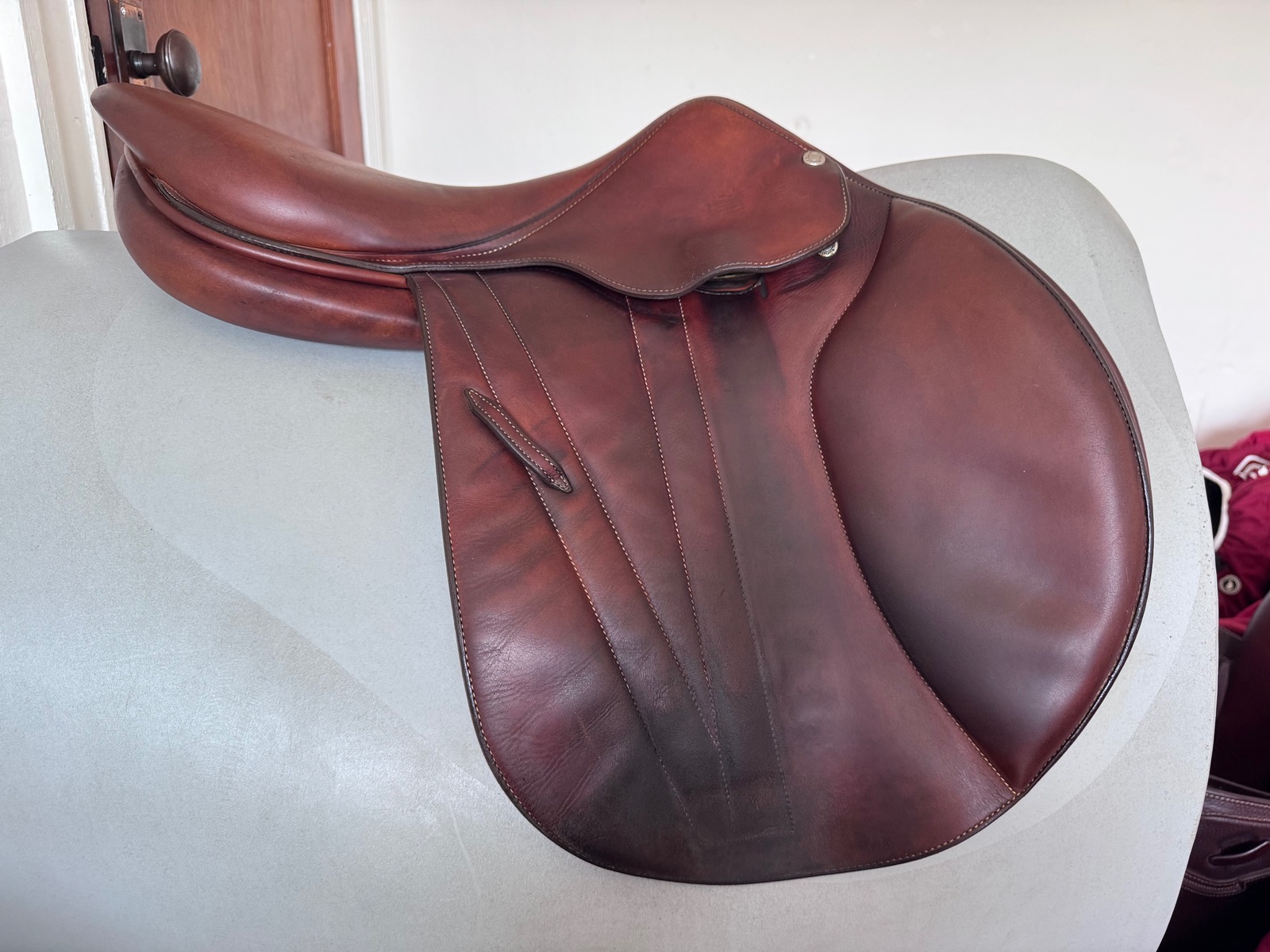 18" Butet Premium Saddle - 2016 - 2.25 - "P" Flat Seat - Full Calf!