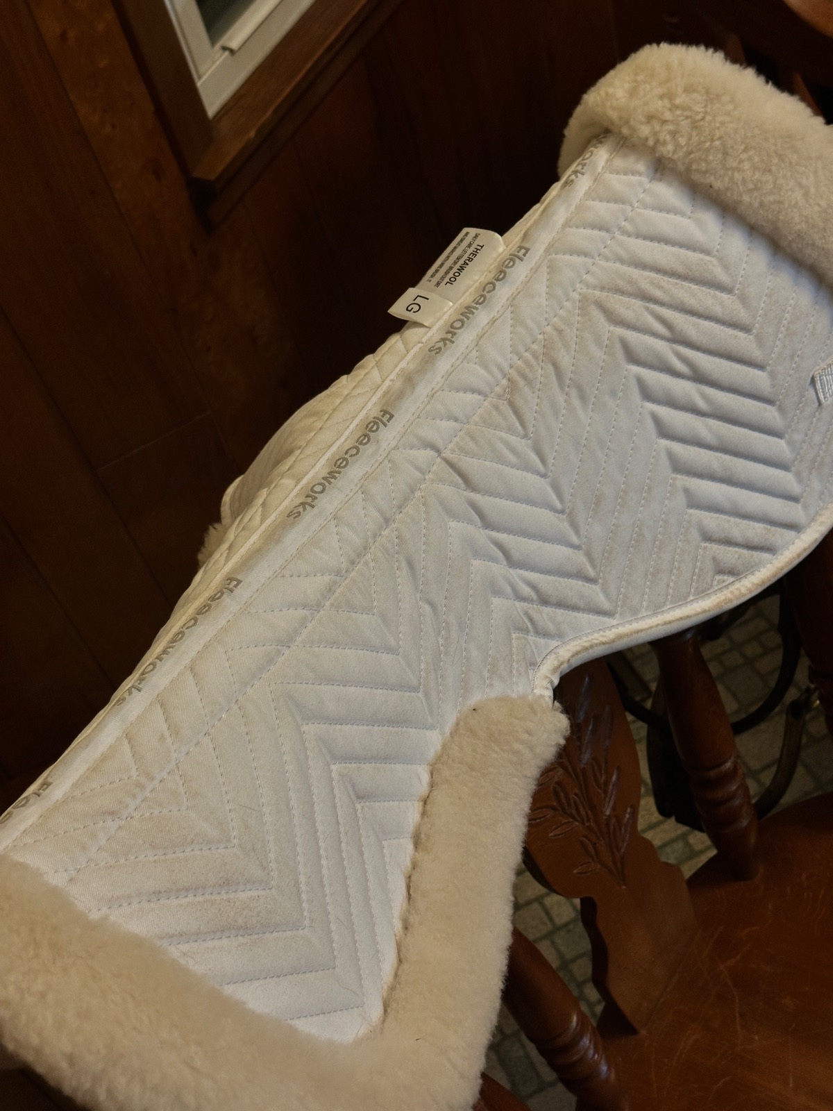 Fleeceworks Therawool Classic Half Pad with Rolled Edge