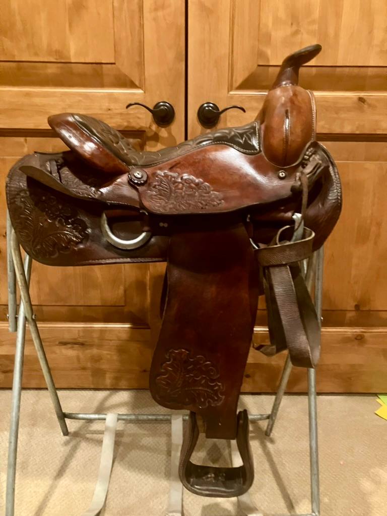 BIG HORN | 15" | 7" Tree Size