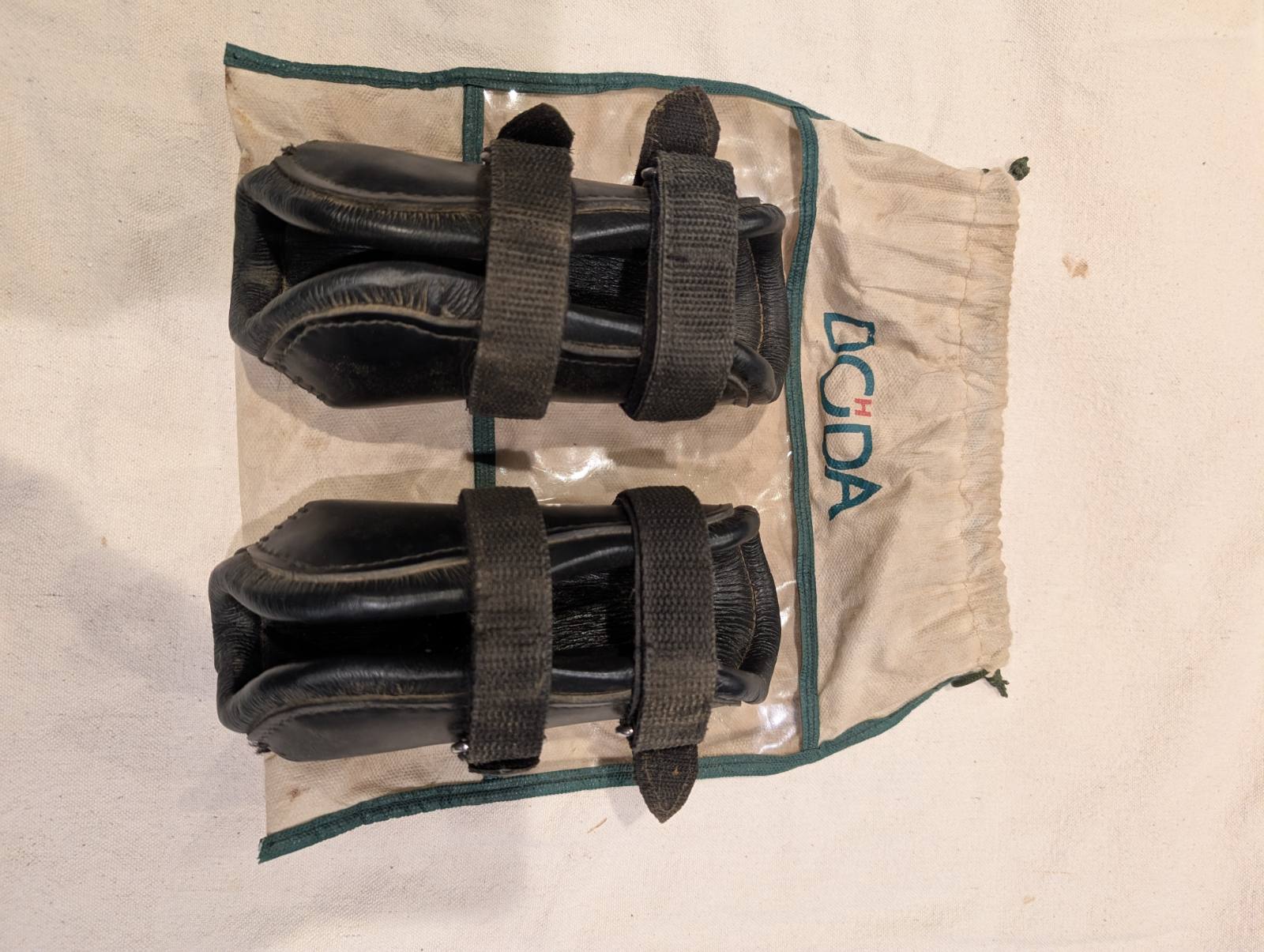 Doda Leather Hind Jumping Pressure Boots - Black / Full Size