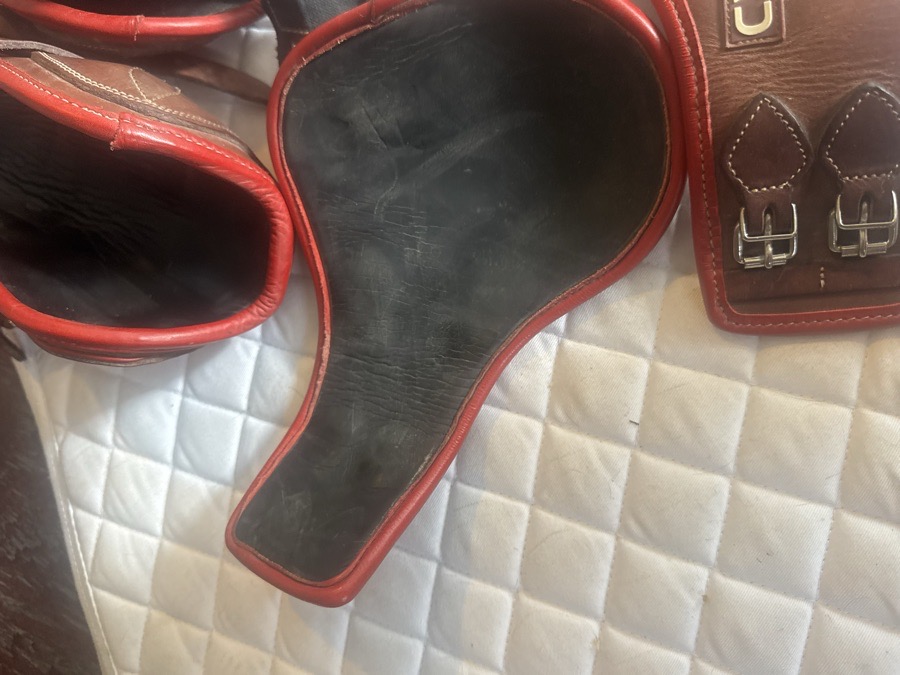 Size 3 CWD Front and Back Equitation Boots with neoprene lining 