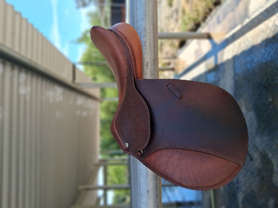 Pony Child's Hunter/Jumper Saddle