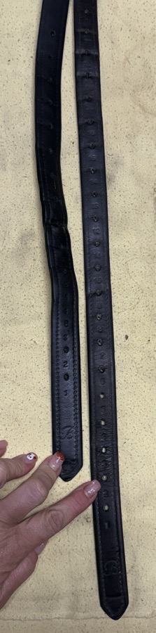 BATES Mismatched Stirrup Leathers