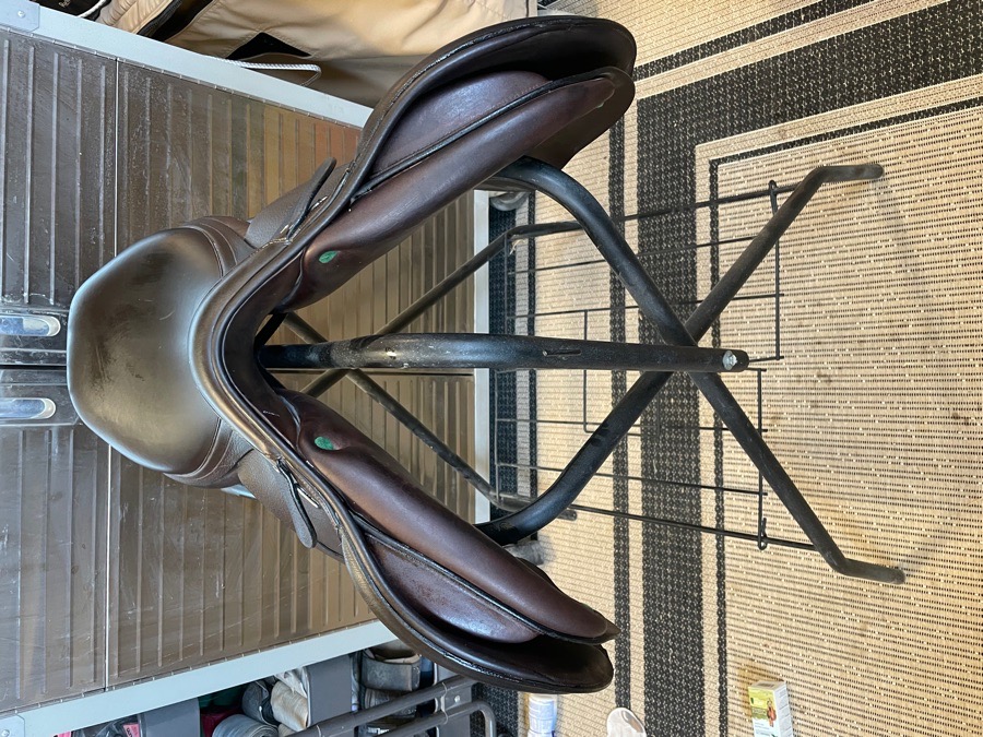 Equipe Emporio Jumping Saddle