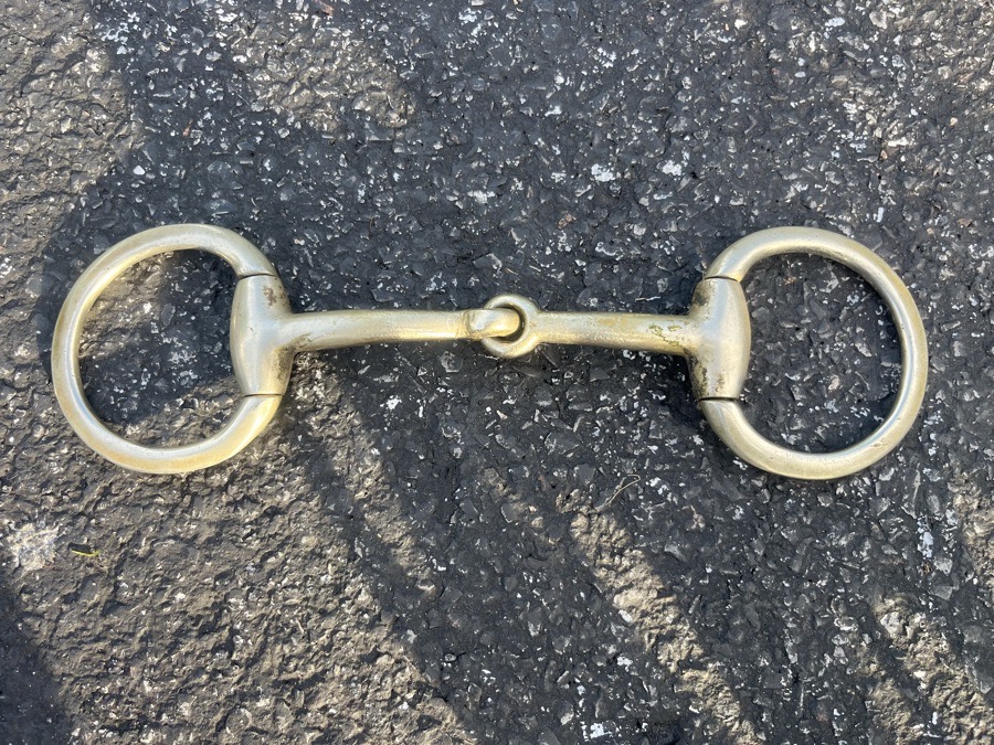 Eggbutt snaffle bit 5.25"