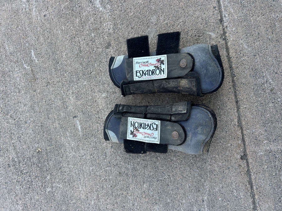 Front Cross Country boots