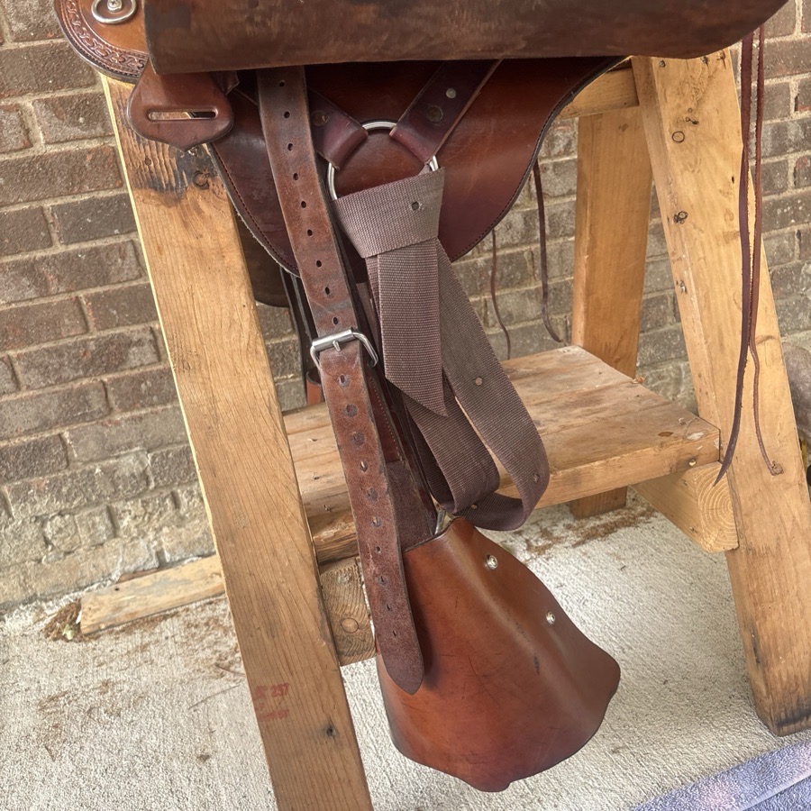 15’’ Buena Vista, Henry Miller Endurance saddle, 7-8’’ Gullet, Amish Made