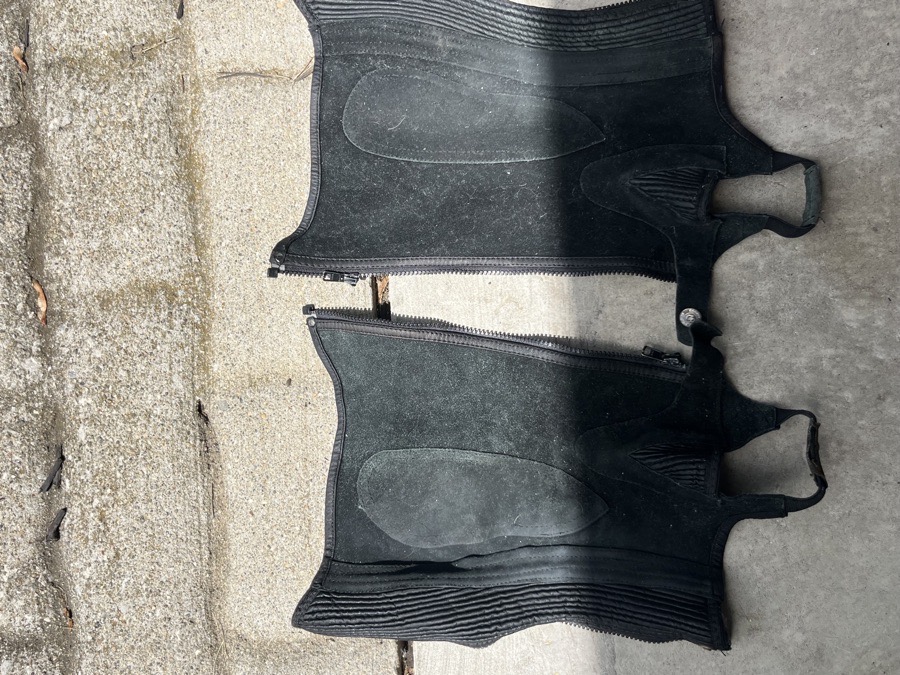 Ovation half chaps B Med