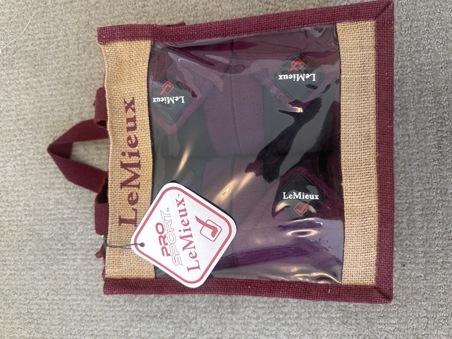 LEMIEUX Polo Wraps & Standing Wraps