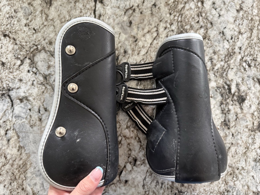 EQUIFIT Front Boots