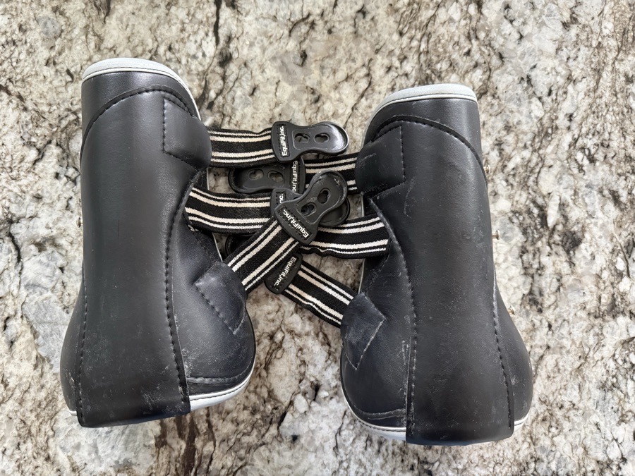 EQUIFIT Front Boots