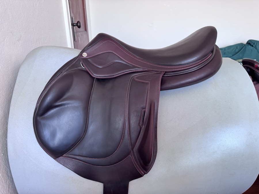 18” Devoucoux Chiberta Lab Monoflap Saddle - 2022 - 3AAR - Full Buffalo
