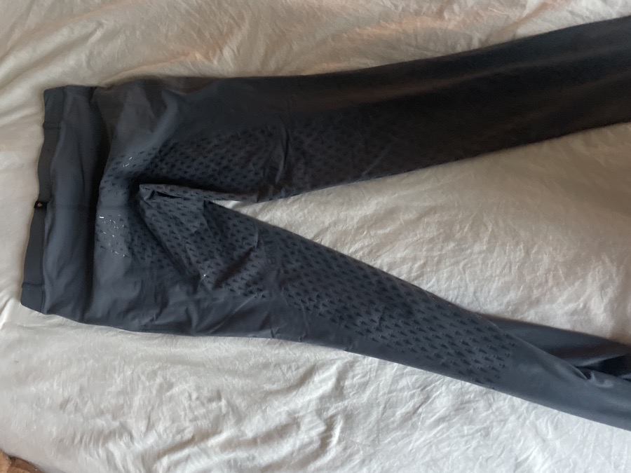 KERRITS BRAND NEW RIDING PANTS L 