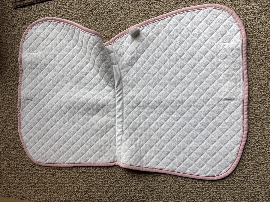 Light pink pony saddle pad