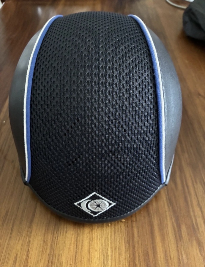 Charles Owen Leather AYR8 