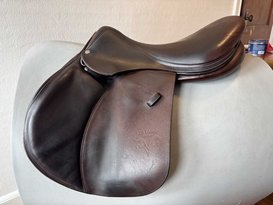 19” Voltaire Palm Beach PRO Saddle - 3AAR - 2015 - Grained Buffalo