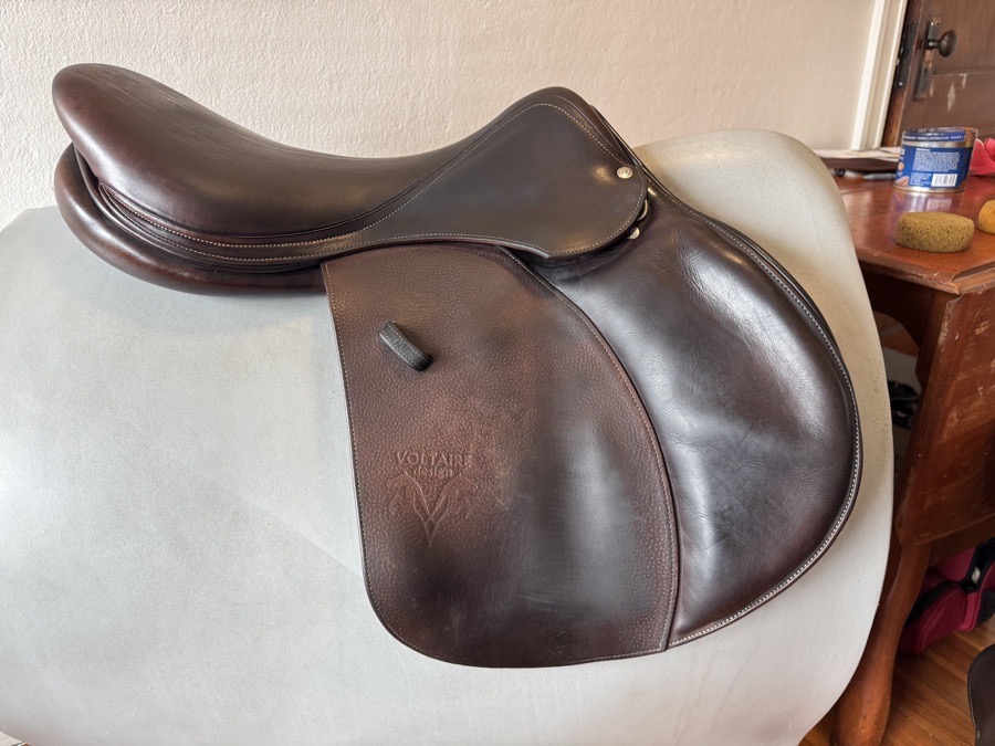 19” Voltaire Palm Beach PRO Saddle - 3AAR - 2015 - Grained Buffalo