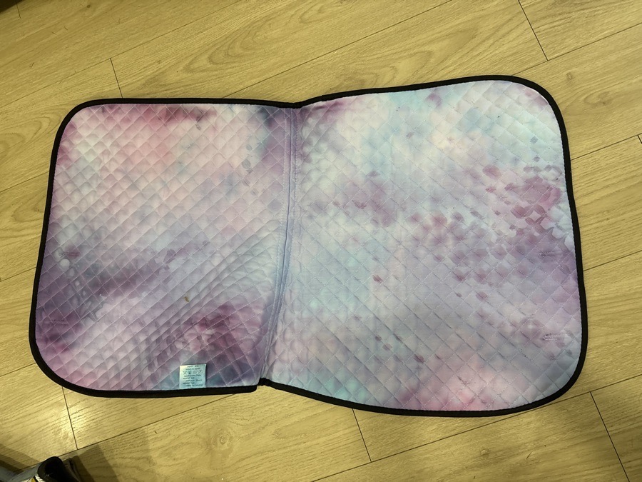 Smart Pak tiedye saddle pad