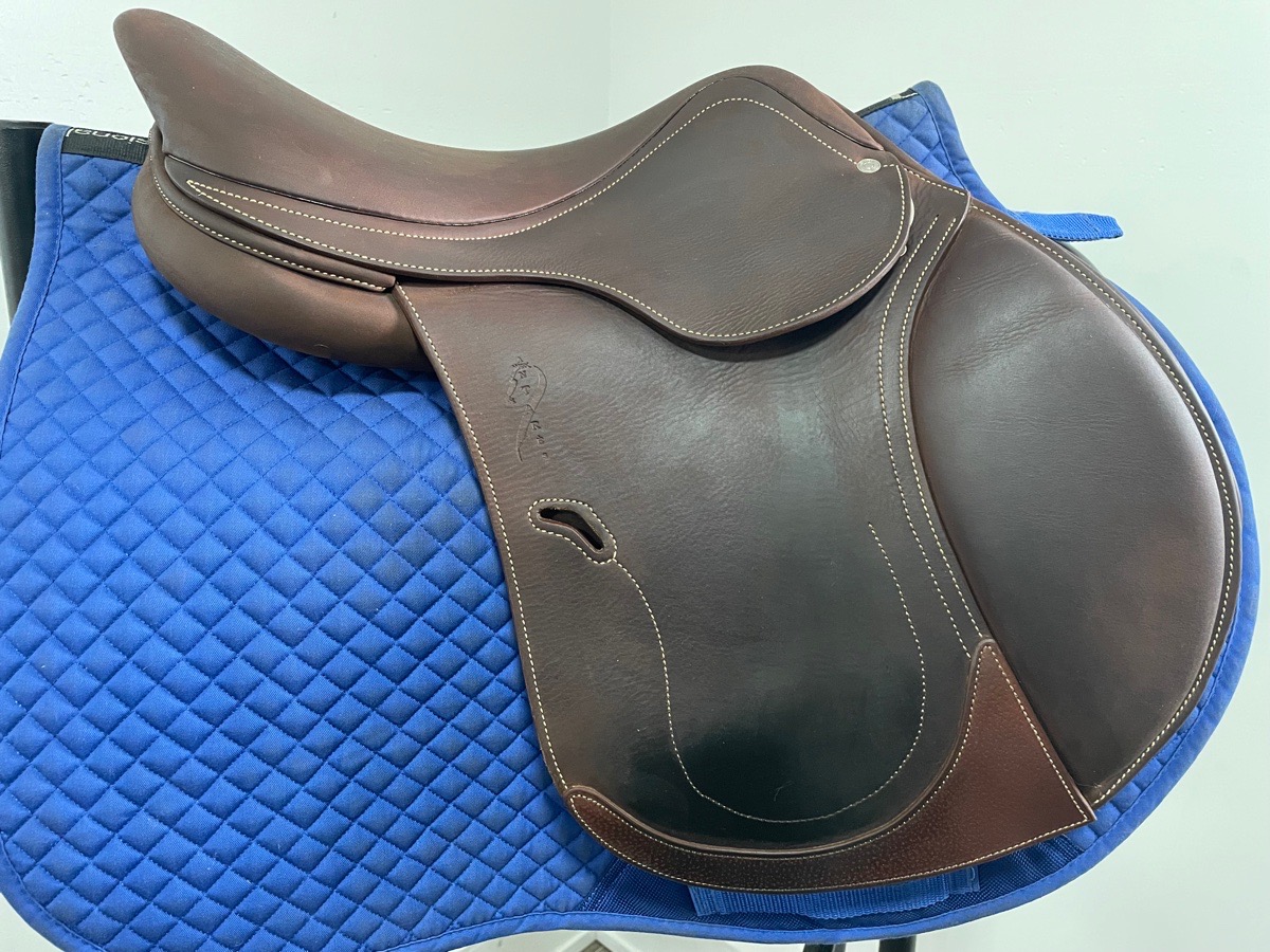16.5” Antares Connexion - 2019 - 1NB - 4.75” dot to dot
