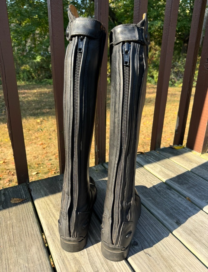 Ariat Heritage Contour 11 field boot