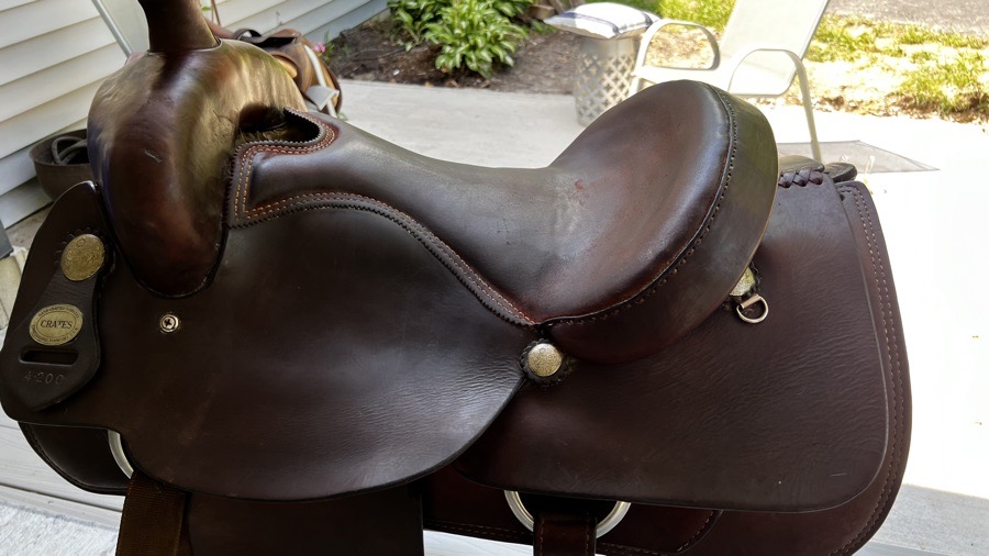 Crates Western Saddle 
