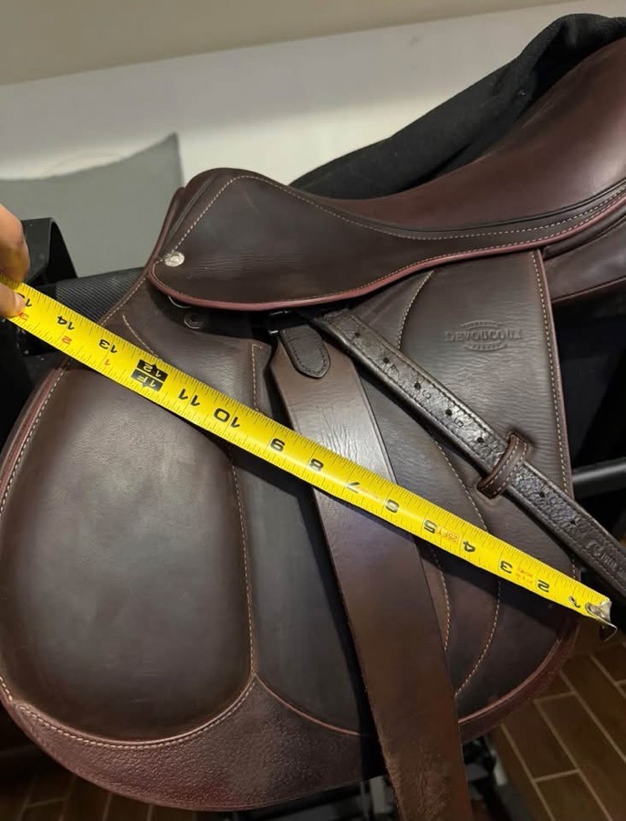 DEVOUCOUX Biarritz O | 16.5" 1A | 4.5" Tree Size | 2023