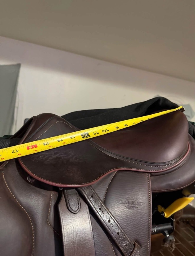 DEVOUCOUX Biarritz O | 16.5" 1A | 4.5" Tree Size | 2023