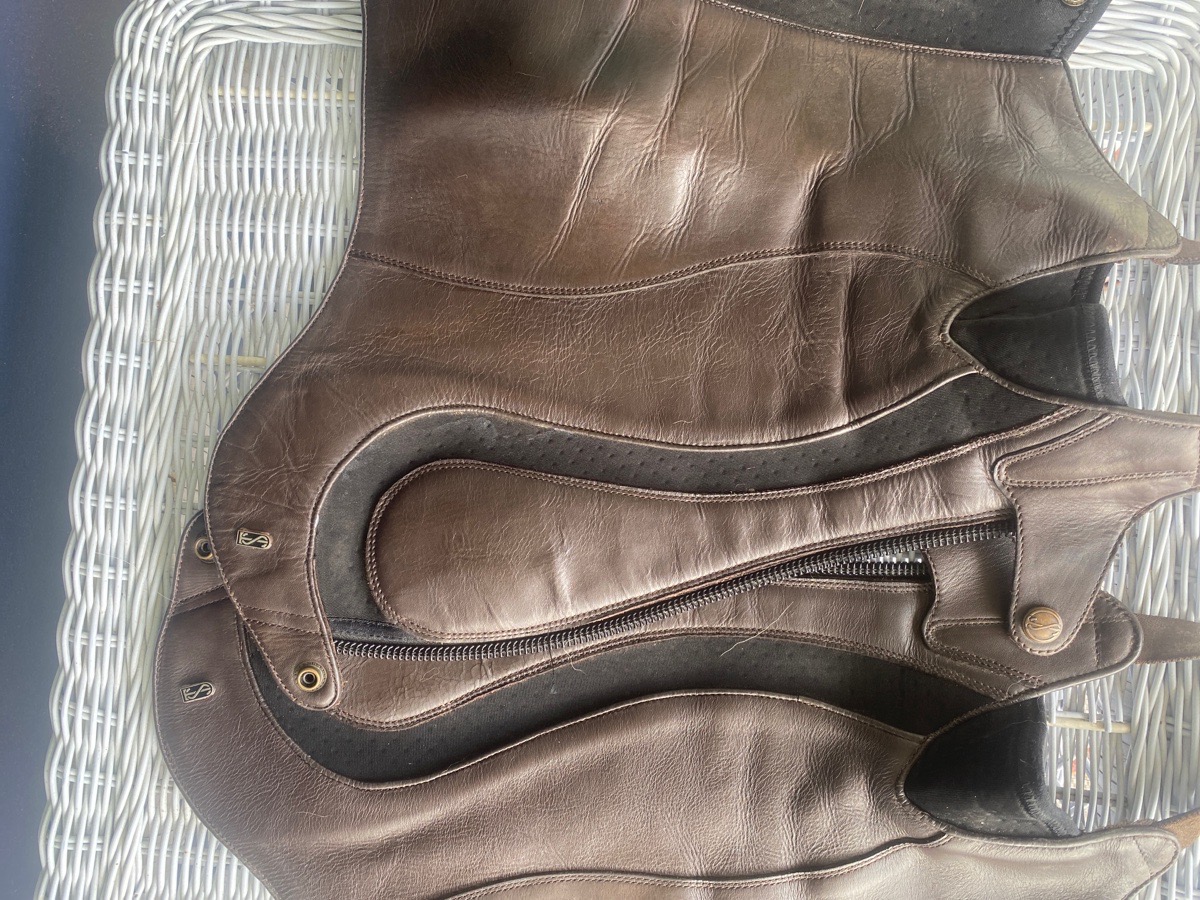 Tredstep 1/2 Chaps
