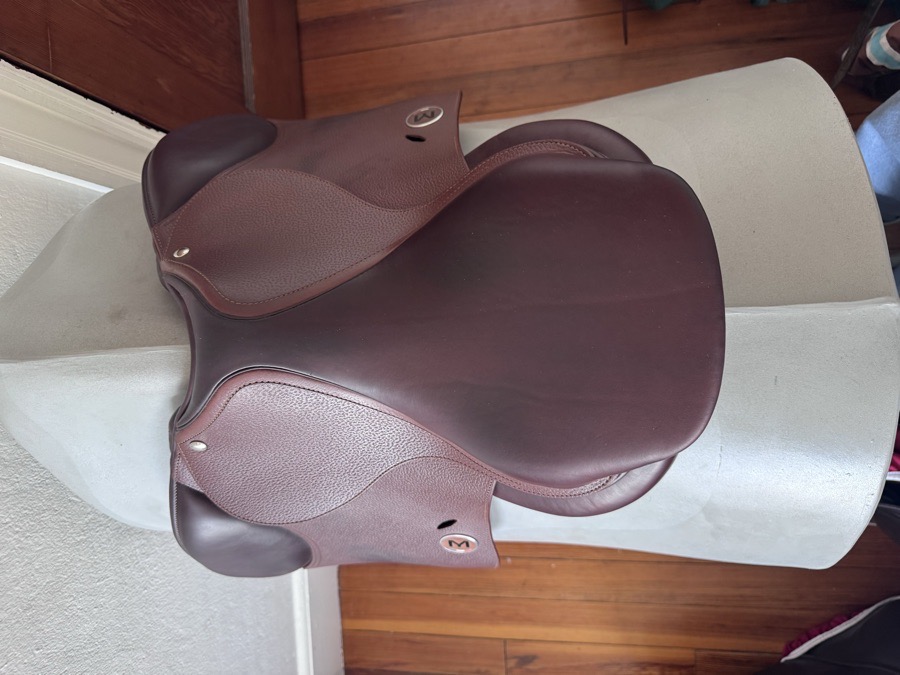 16” Meyer Act II Child / Pony Saddle - 2022 - Grained Buffalo - LIKE NEW!