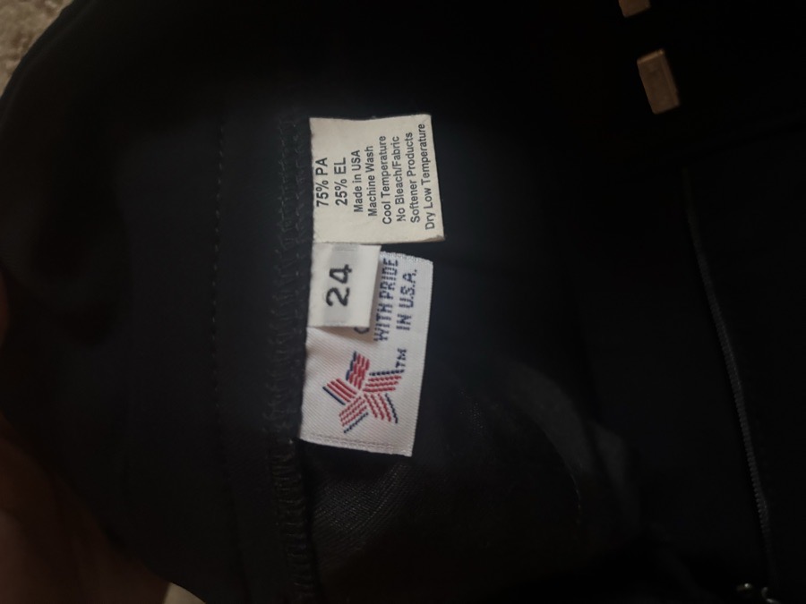 THE TAILORED SPORTSMAN Trophy Hunter Riding Pants - Breeches Size 24