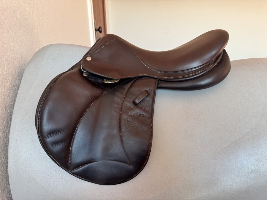 16” Voltaire Welli Saddle - Child/Pony - 2017 - Full Buffalo