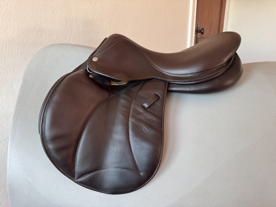 16” Voltaire Welli Saddle - Child/Pony - 2017 - Full Buffalo
