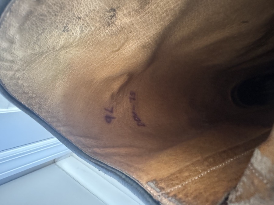 Der dau tall boots size 9