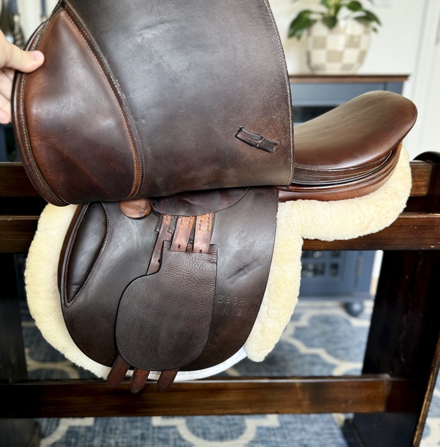 17" Hadfield's Saddlery Jermey Rudge "Medium" Close Contact Jumping Saddle