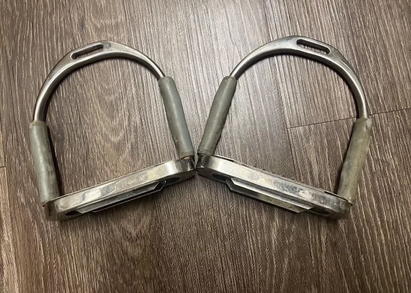 Intec Flex Rider 6-Way Ultimate Movement Stirrups - 5.5”