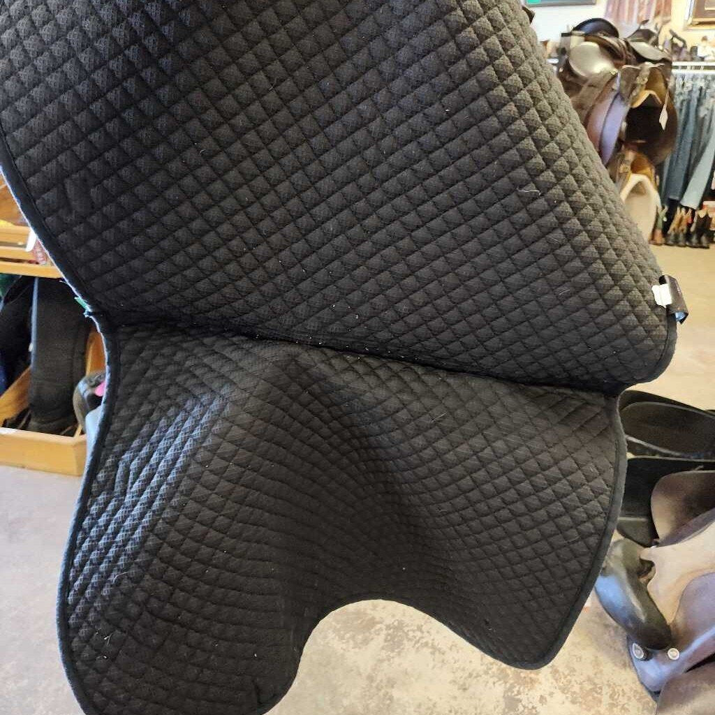 Back on Track Quilted Pad, Black