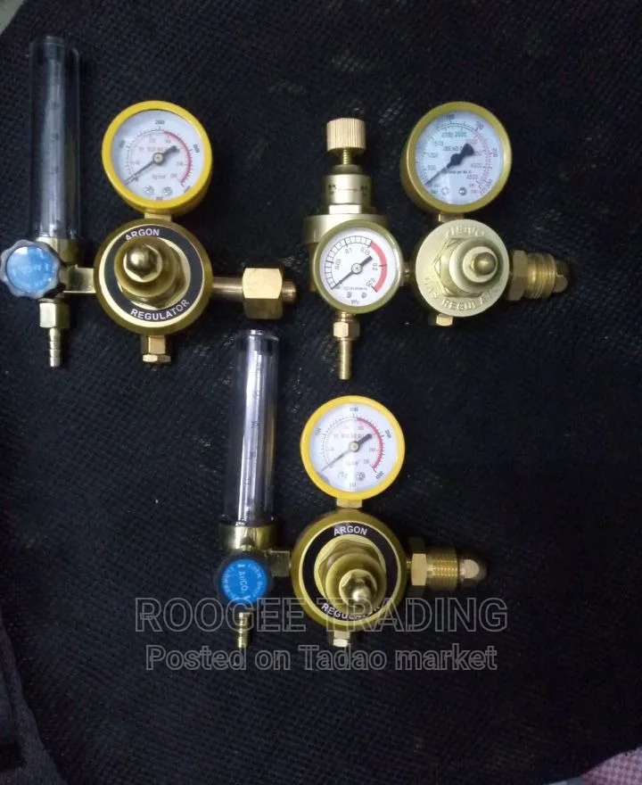 ARGON AND CO2 GAS REGULATORS FOR SALE 5