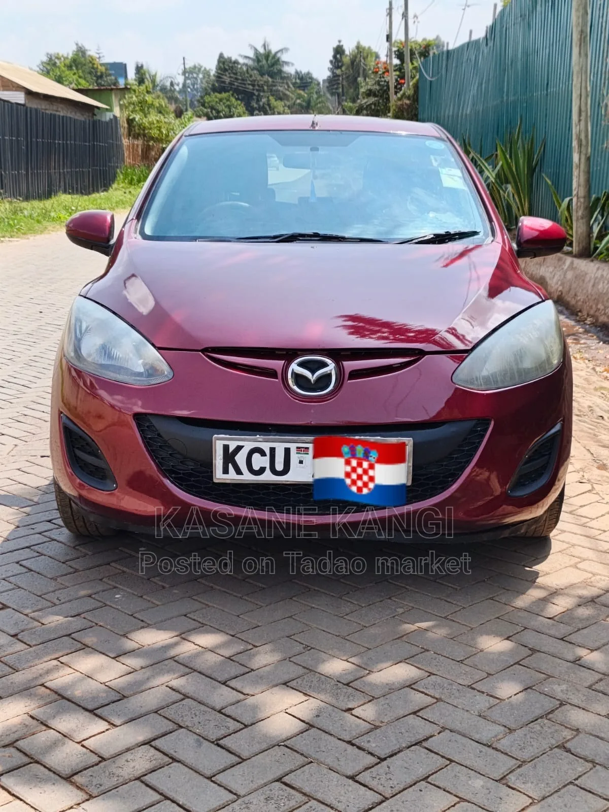Mazda demio 2