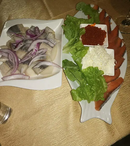 מגש דגים