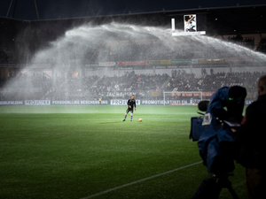 Football player preparing for the match