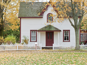 Small house on an autumn’s day
