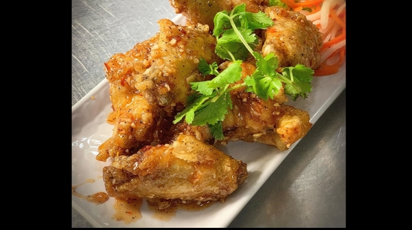 Saigon Chicken Wings 