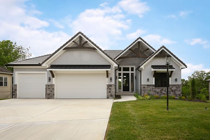 2-web-or-mls-115 Teton Ridge, Lake Winnebago_Picture KC-36