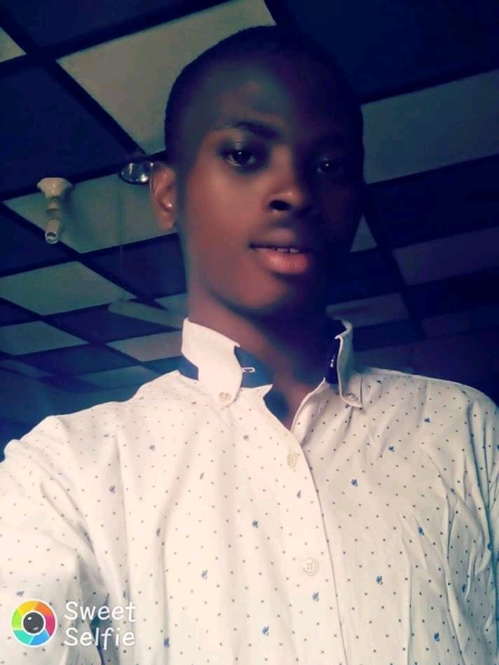 Ekundayo Paul