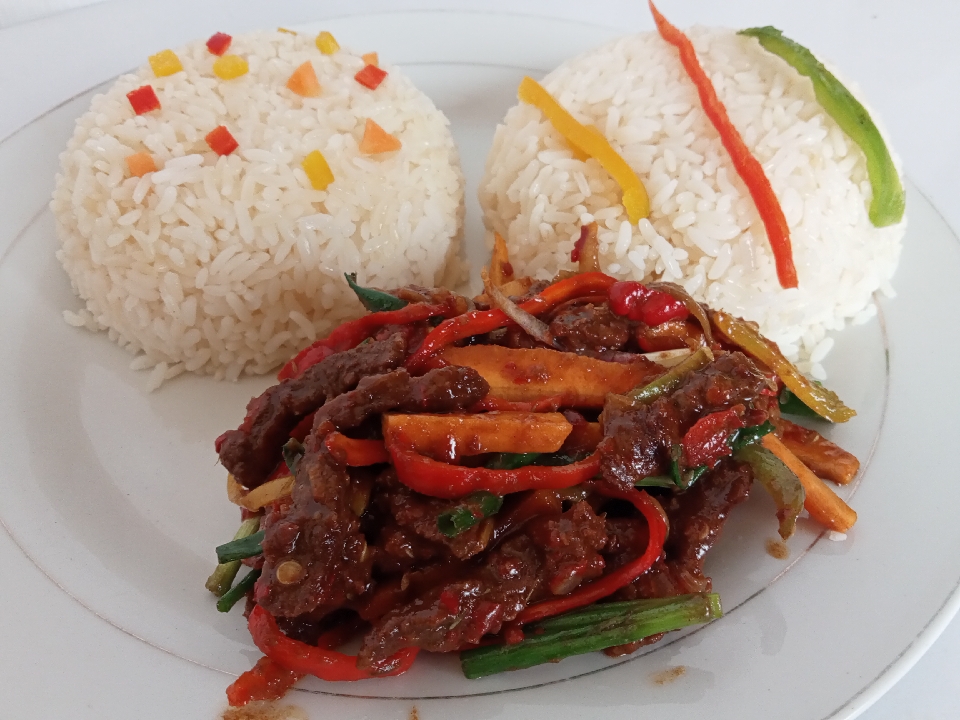 Fabulous cakes 'n' cuisine
