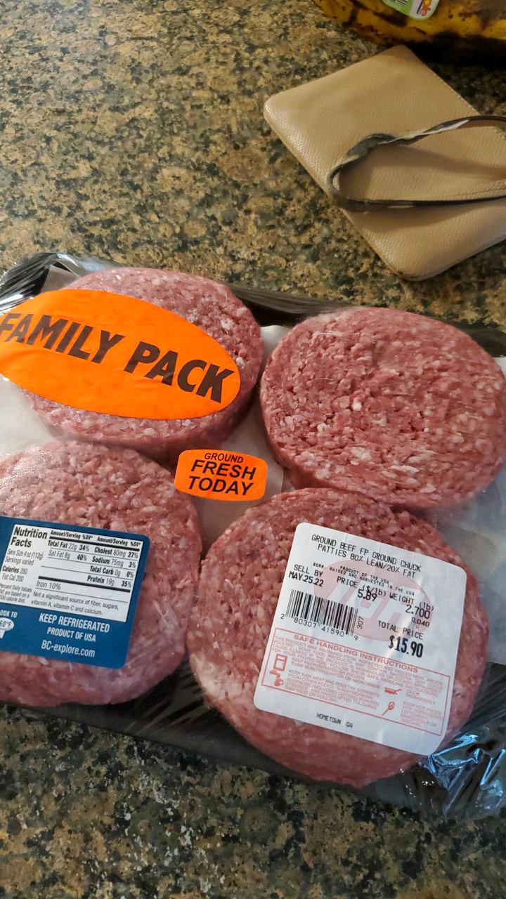 Grocery store #nearby Buehler's IGA ready for Memorial Day #Monday May 30, 2022 Got some #organic ground beef hamburger patties to grill on the #Traeger #bbq