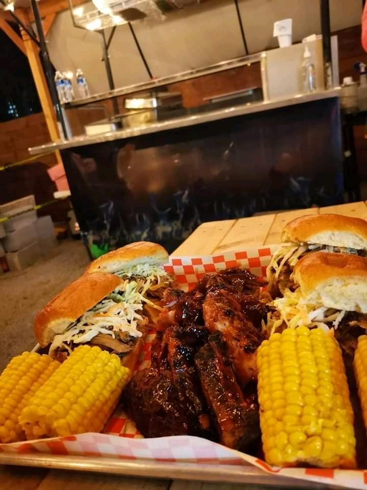 #Capos Barbecue located in #rosarito #tijuana #mexico #texasstyle #bbq #restaurant #bbqlovers #bbqlife #bbqporn #bbqhouse #bbqfood #pulledpork