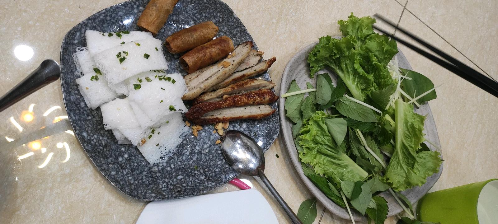 banh hoi voi nem nuong #TPHCM #grab #nearby